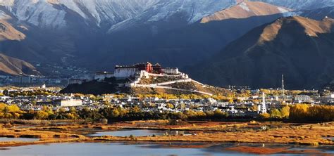 Stunning images of devout Tibetan Buddhist pilgrims in winter[10 ...