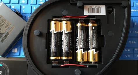 电池怎么安装,电池怎么装,电池怎么安装图片_大山谷图库