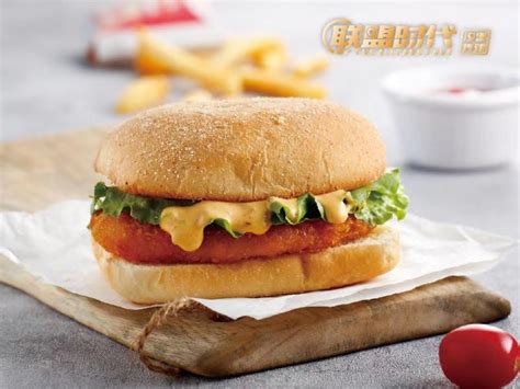 餐饮美食炸鸡汉堡招牌推荐海报AI广告设计素材海报模板免费下载-享设计