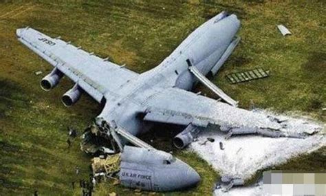 失事停飞的波音737，和30年前的广西空难__财经头条