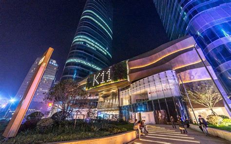 香港K11商场打造“全球首个购物艺术馆”_联商网