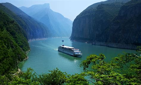 Huangshi Changjiang Bridge, Yangtze River Cruise - Easy Tour China