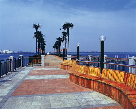 武汉金色港湾大型湖滨社区景观设计住宅设计_奥雅设计官网