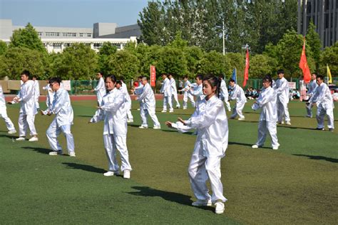 机电学院在我校太极拳大赛中荣获佳绩