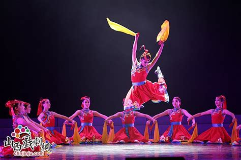 中国民族民间舞和中国古典舞有什么区别？-中国舞和中国古典舞的区别?