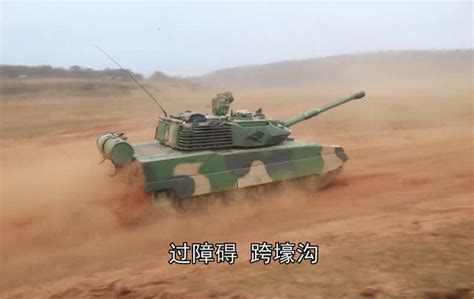 战斗力爆表：泰国装备中国产VT4主战坦克亮相