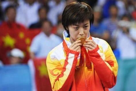 中国奥运金牌最多的十大女运动员 吴敏霞第一，邓亚萍上榜_排行榜123网