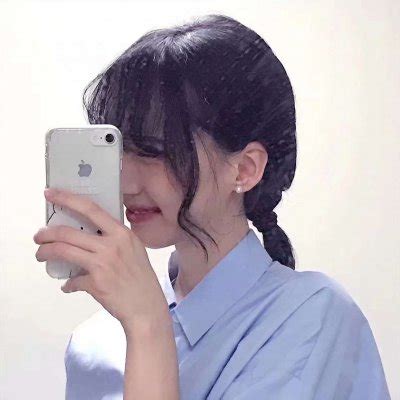 浅蓝色温柔的头像女生