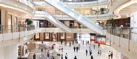 上海最大的购物中心，上海最大的商场是哪个叫什么