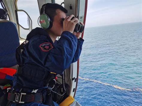南航派出20架次直升机立体搜救“福景001”轮 -天山网 - 新疆新闻门户