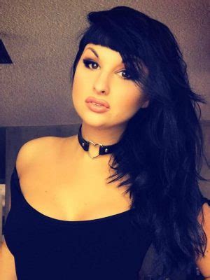 Bailey Jay • Height, Weight, Size, Body Measurements, Biography, Wiki, Age