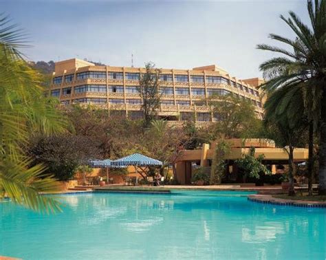 Sun City Safari Holiday Package - Sun City Resort South Africa
