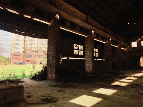 双流西航港的这个废旧厂房里，藏着双流版的“东郊记忆”__凤凰网
