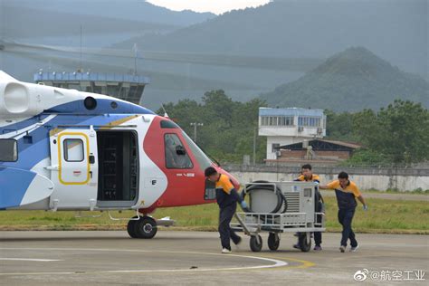 AC313A直升机第二架机成功首飞！|直升机|景德镇市_新浪新闻