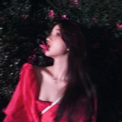 insHayens河妍秀女神头像图片