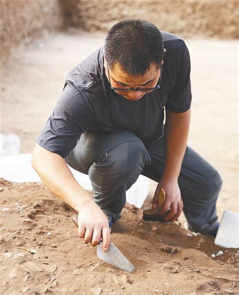 雷雨：三星堆是中华文明多元一体的生动实证丨文博中华_手机新浪网