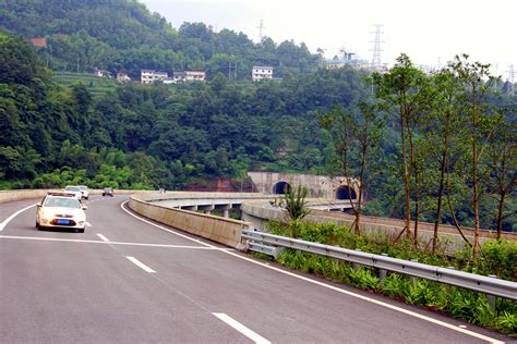 公司投资建设的江津至习水高速（重庆段）正式通车