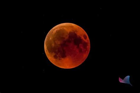 就在今晚！月全食+超级红月亮精彩亮相，观赏攻略请查收 ～_地球