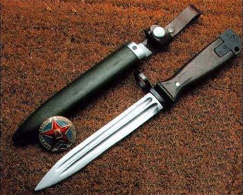 陆军刀系列 铜装地肌钢烧刃_和风堂美术刀剑-站酷ZCOOL