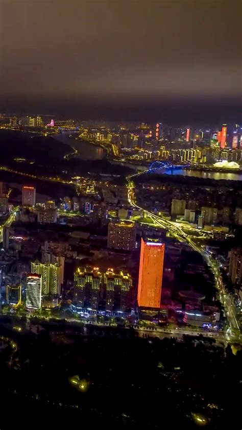 广西南宁超清延时航拍视频，请您欣赏绿城南宁城市风貌！