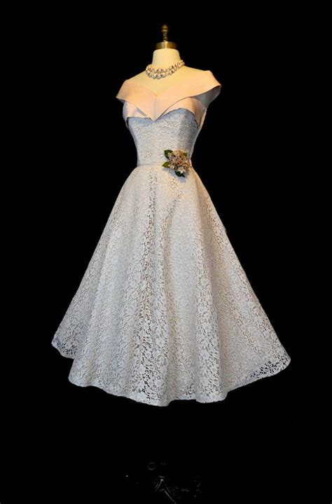 1950s 奥黛丽赫本古董蕾丝珍藏礼服连衣裙 - 堆糖，美图壁纸兴趣社区