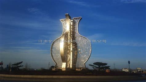 河南不锈钢雕塑公司：不锈钢广场雕塑景观设计（图）