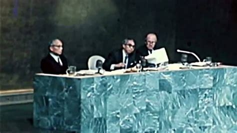1971年中国恢复联合国合法席位，当时的投票现场
