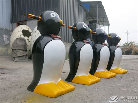 玻璃钢企鹅组合雕塑-玻璃钢雕塑厂