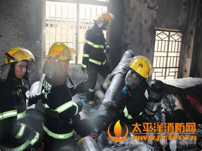 贵州：村寨凌晨发生火灾 45栋房屋连烧被毁 --图片频道--人民网