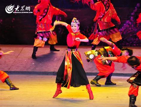 世界舞蹈日丨在西藏，邂逅天边的舞姿_荔枝网新闻