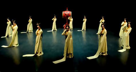 实用教材：上海市舞蹈学校古典舞身韵教程（1996年校外教学版） - Powered by Discuz!