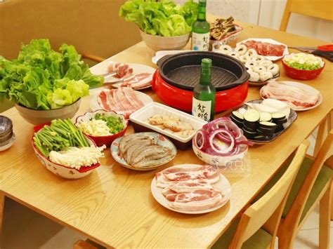 韩国烤肉的做法_【图解】韩国烤肉怎么做如何做好吃_韩国烤肉家常做法大全_辣椒小厨妹_豆果美食
