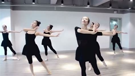 古典舞蹈教学视频《但愿人长久》中国舞 新年年会舞蹈 好美