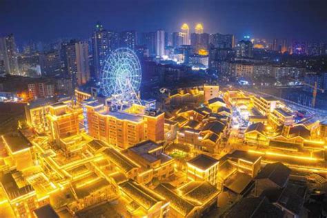 重庆南川：天蓝水清城市靓-人民图片网