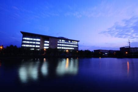 华东师范大学有几个校区及校区地址 哪个校区最好_高三网