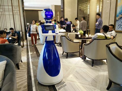国辰机器人精彩亮相杭州智博会，满满黑科技创新未来生活体验 _杭州国辰机器人科技有限公司