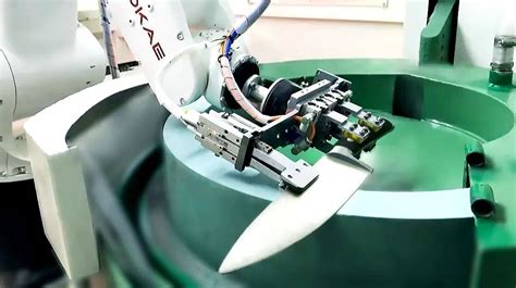 珞石协作机器人助力五金刀剪行业提升良品率 - 科脑机器人(KOLOE)