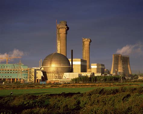 外媒：英国欲建新核电站 可向逾600万个家庭供电