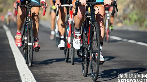 挑战极限的运动员选手图片-极限运动的自行车爱好者素材-高清图片-摄影照片-寻图免费打包下载