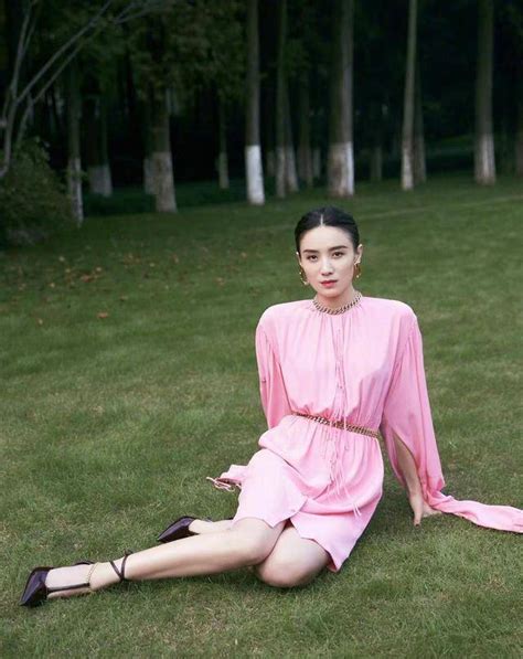 女生头像宋佳温柔