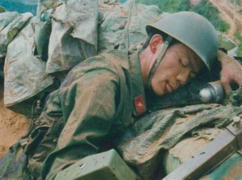 1987年老山战役，31名黑豹突击队员灭敌380余人，内附真实作战照-搜狐大视野-搜狐新闻