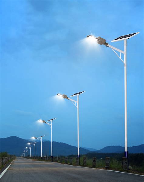 甘肃武威市太阳能路灯项目_西安路灯生产厂家|西安太阳能路灯厂_西安华冠照明科技有限公司