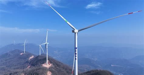 广元昭化白果二期风电项目首批机组成功并网发电_四川在线