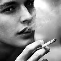 男生吸烟伤感头像-男生头像-我最个性网