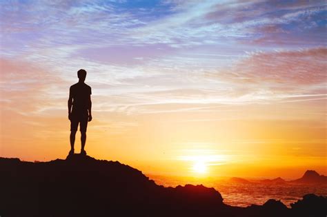 5 CLEVER WAYS TO FIND YOUR PURPOSE IN LIFE. THE ROAD TO SELF- DISCOVERY