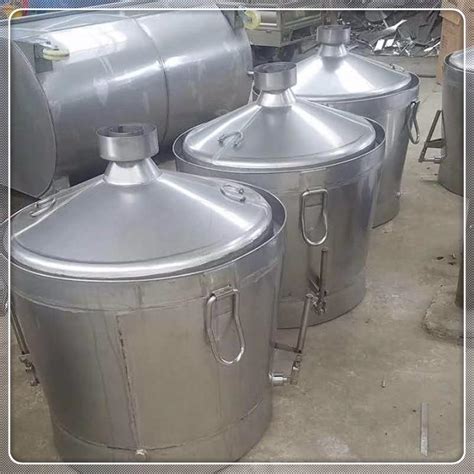 不锈钢蒸馏机食品级酿酒蒸酒设备投料500斤固态烧酒锅
