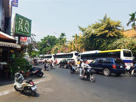 8月起穿着暴露者禁止进入柬埔寨吴哥窟旅游 - 出境游 - 航空圈——航空信息、大数据平台
