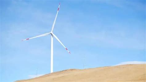 云南巍山：风电产业助绿色发展-人民图片网