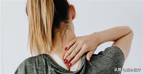颈部疼痛怎么办（脖子疼痛怎么办？6个动作来缓解） | 说明书网
