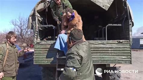 首位俄军女兵在俄乌冲突中阵亡 两个孩子的母亲_新闻频道_中华网